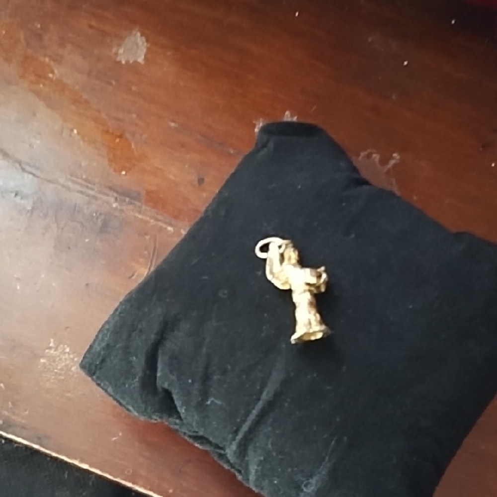 14 K Gold Angel Pendant
